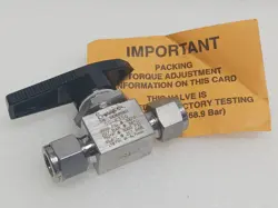 NEW SWAGELOK SS-43S6 BALL VALVE