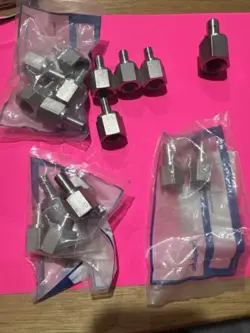 SWAGELOK FITTINGS 18 PCS LOT # 56