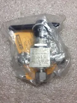 SWAGELOK SS-44XLS6-BKB VALVE