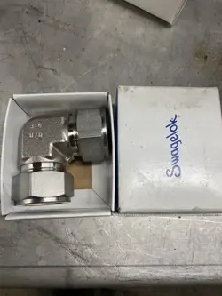 SWAGELOK SS-1610-9 CARD