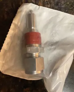 WITH VALVE 1.5