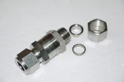 NUPRO SWAGELOK SS-CHS8-25 STAINLESS STEEL POPPET CHECK VALVE 1/2