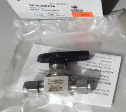 SWAGELOK SS-42GS4 BALL VALVE 316 SS 1/4 INCH TUBE FITTING 2500 PSIG
