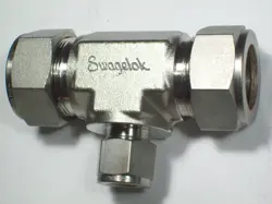 1- SWAGELOK STAINLESS STEEL REDUCING TUBE TEE, 1