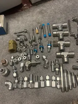 PIPE FITTINGS LOT
