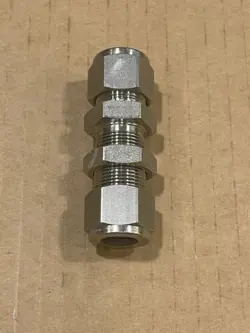 SWAGELOK 1/2” SS BULKHEAD UNION
