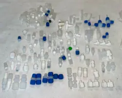 LARGE LOT OF SWAGELOK AND OTHER MISCELLANEOUS PIPE FITTINGS, NEW AND USED