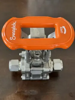 VALVE SEATS