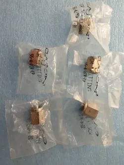 LOT OF 5 CAJON/SWAGELOK VCR FACE SEAL CAP 316 SS 1/4