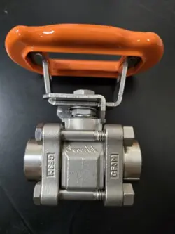 NEW SWAGELOK SS-63TF8-JK. NEW!