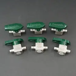 SWAGELOK SS-4P4T PLUG VALVE 1/4