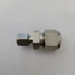 SWAGELOK REDUCING UNION FITTING, 1/2