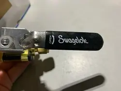 SWAGELOK B-63TS8