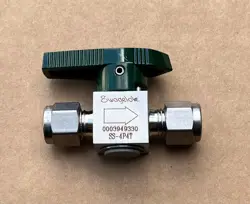 SWAGELOK 1/4