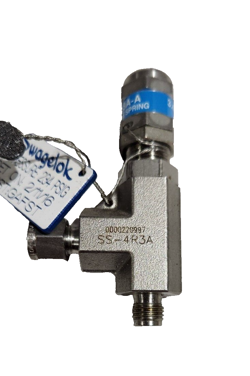SWAGELOK SS-4R3A FITTING PROPORTIONAL RELIEF VALVE
