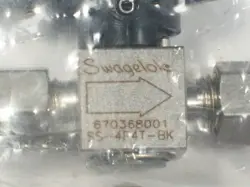 1- SWAGELOK STAINLESS STEEL INSTRUMENT PLUG VALVE, 1/4
