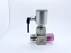 SWAGELOK SS-BN8VCR8-2C 316L SS HIGH PURITY BELLOWS SEALED VALVE #