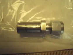 SS-400-R-8, SWAGELOK REDUCER 1/4