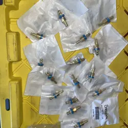 LOT OF 16, SWAGELOK SSPB4TA4 MULTI-PURPOSE PUSH-ON HOSE END CONNECTION