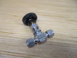SWAGELOK SS-1VS4 INTEGRAL BONNET NEEDLE VALVE SS1VS4