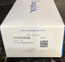SWAGELOK SS-42GS4 BALL VALVE 316 SS 1/4 INCH TUBE FITTING 2500 PSIG. (BOX OF 5)
