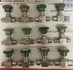 SWAGELOK BELLOWS VALVE SS-4H STAINLESS STEEL STEM FITTINGS LOT OF 12