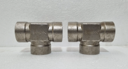SWAGELOK SS-16-T, 1