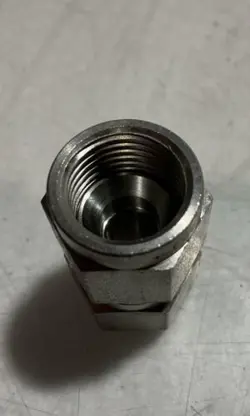 STEEL TUBE CONNECTOR
