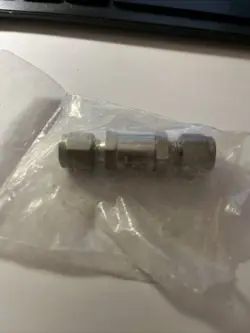 SWAGELOK SS-4C-1 POPPET CHECK VALVE 1/4