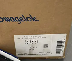 SWAGELOK/WHITEY SS-63TS8 MANUAL STAINLESS STEEL 2-WAY 1/2