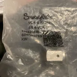 SWAGELOK  SS-4-VCR-CP