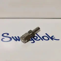 1PC SWAGELOK SS-200-R-4 STAINLESS STEEL TUBE FITTING