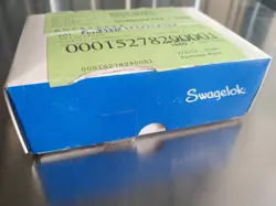SWAGELOK SS-BNV51-2C SS HIGH PURITY BELLOWS SEALED VALVE, VCR FITTING. NEW