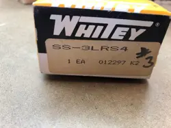 WHITEY SS-3LRS4