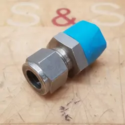 1/2 TUBE X 3/4 MNPT 316SS MALE CONNECTOR FITTING CRAWFORD SWAGELOK SS-810-1-12