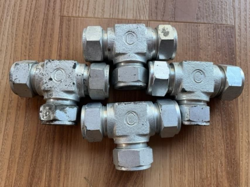 CRAWFORD SWAGELOK 7/8'' STEEL UNION TEE CONNECTOR 4 PCS
