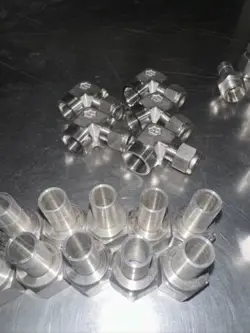 FITTINGS SWAGELOK FITTINGS
