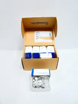 BOX OF 300 SWAGELOK SS-600-P STAINLESS PIPE PLUG 3/8IN TUBE