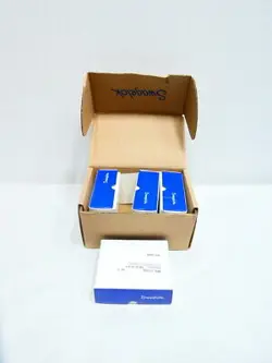 BOX OF 100 SWAGELOK SS-810-R-4 STAINLESS REDUCER 1/2IN TUBE X 1/4IN TUBE