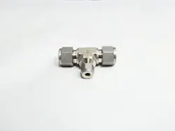 SWAGELOK SS-810-3-8-4