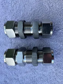 LOT OF 2: SWAGELOK SS-1210-61, 3/4