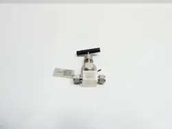 SWAGELOK SS-6NBS6-C-29547 MANUAL STAINLESS NEEDLE VALVE 3000PSI 3/8IN TUBE