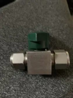 SS-8P6T STAINLESS STEEL