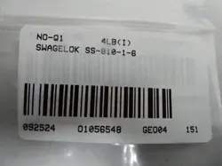 BOX OF 25 SWAGELOK SS-810-1-6 STAINLESS MALE CONNECTOR 1/2IN TUBE X 3/8IN NPT