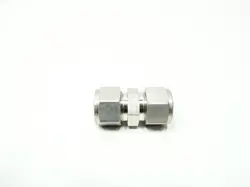 10 SWAGELOK SS-1010-6