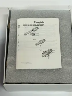 SWAGELOK SS-810-3