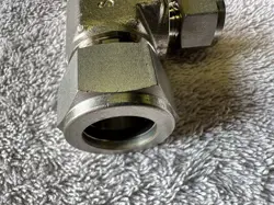 UNION REDUCING TEE