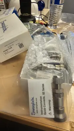 SWAGELOK SS-QC4-SP , 1/4