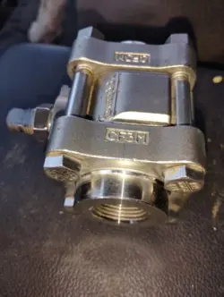 SS-65TF12 BALL VALVE
