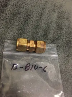 CRAWFORD SWAGELOK BRASS FITTING UNION 1/2